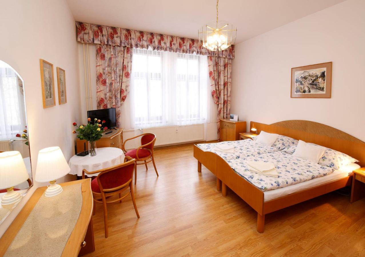 Apartman Moravska 카를로비바리 외부 사진